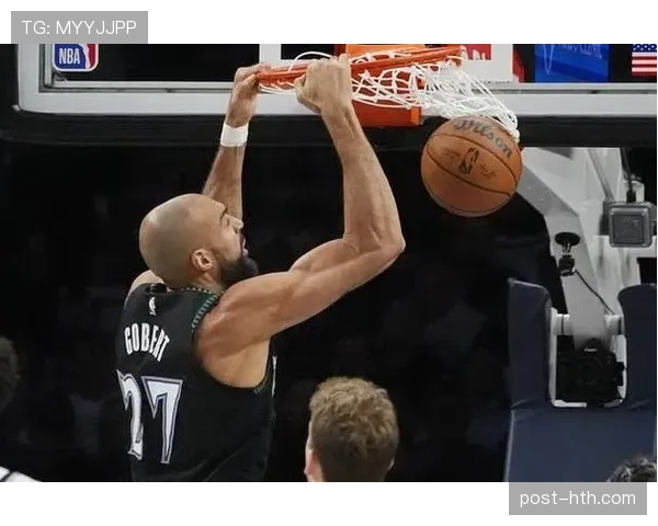 人物通讯:鲁迪·戈贝尔——在三分时代,一座最佳防守球员奖杯的坚守